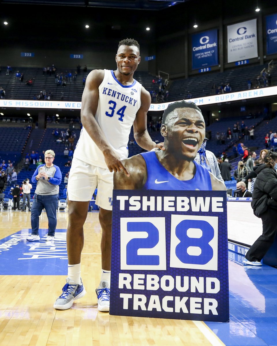 KentuckyMBB's tweet photo. 28 rebounds for @Oscartshiebwe34 

🔵 New Rupp Arena record
🔵 T-6th all-time by a UK player 🔵 Most by a UK player since 1976. https://t.co/VNgW4tLk2W