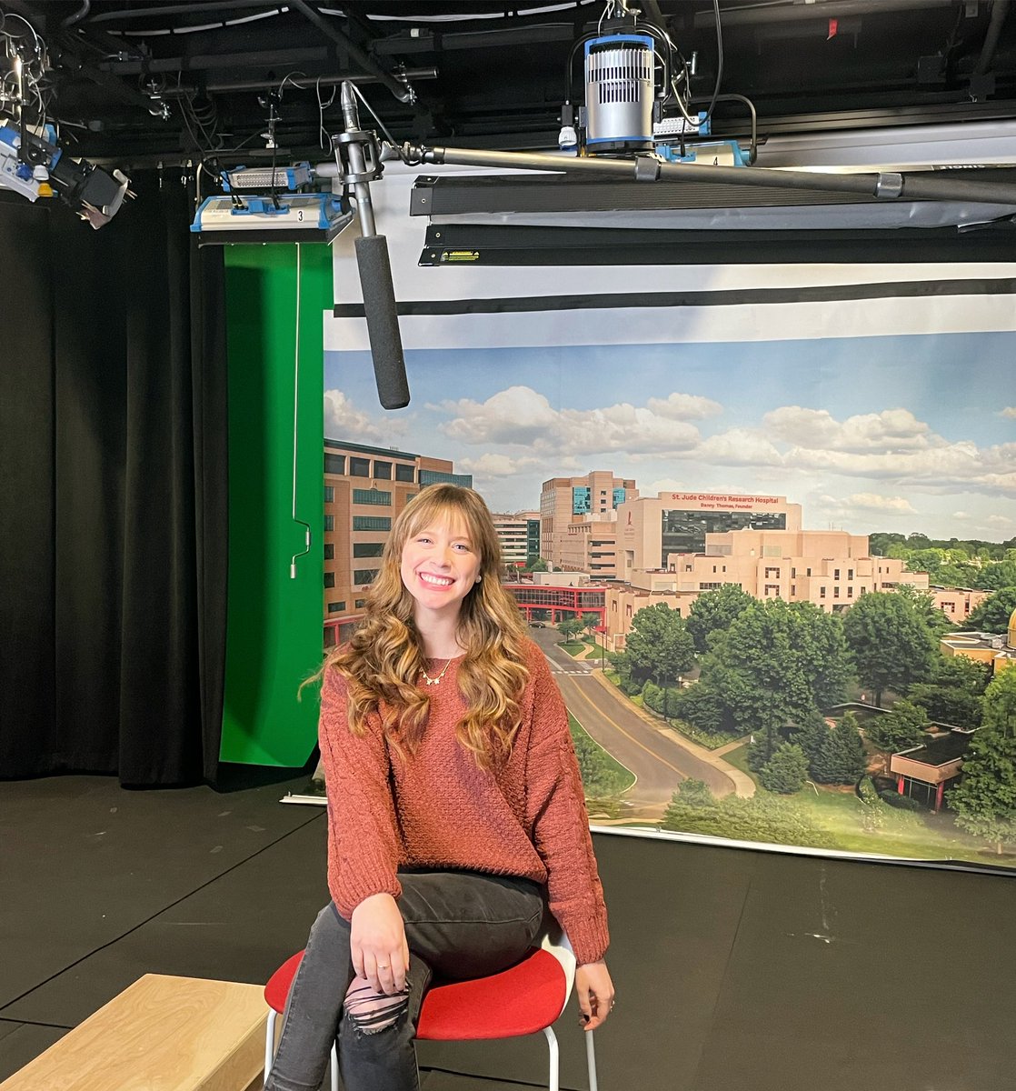 Last day of interviews in the studio! This year I’ve done literally hundreds of interviews through @inspiration4x to raise funds & awareness for @StJude. Had the ultimate motivation carrying me through, the brave St. Jude patients. I4 has now raised over 240 million dollars🥰!