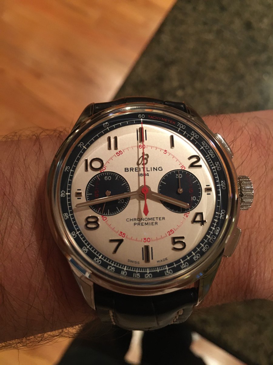 AMCScam's tweet photo. As you’re buying Christmas gifts for your family & friends this holiday season, don’t forget to treat yourself... I think @Breitling would agree
#Watches #MyVice #BentleyMulliner https://t.co/ST73L2BQbH