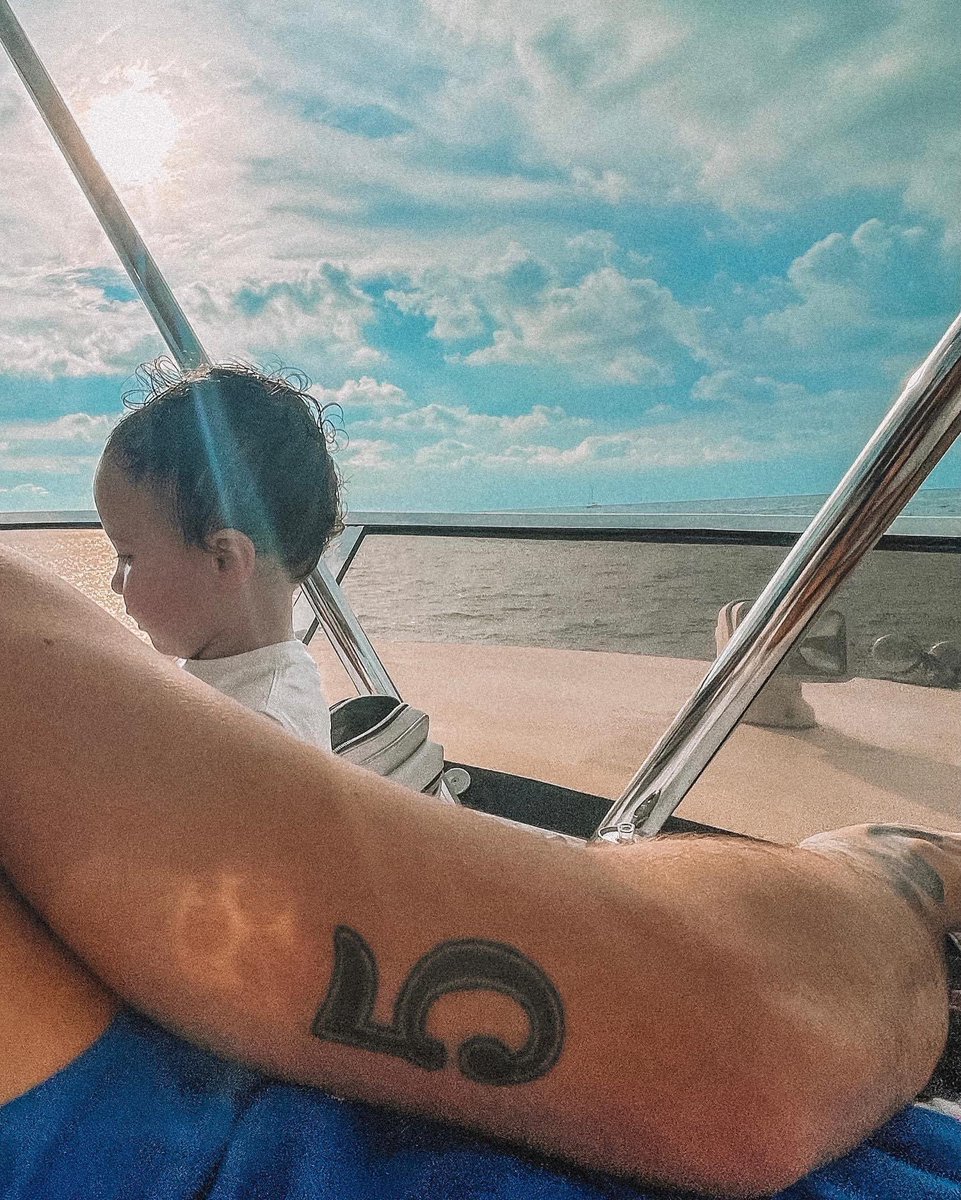 mariobautista_'s tweet photo. Toco que el sobri 👶🏻 conociera el mar y que bien la pasamos 🌊🌞 https://t.co/zjBsaL2fag