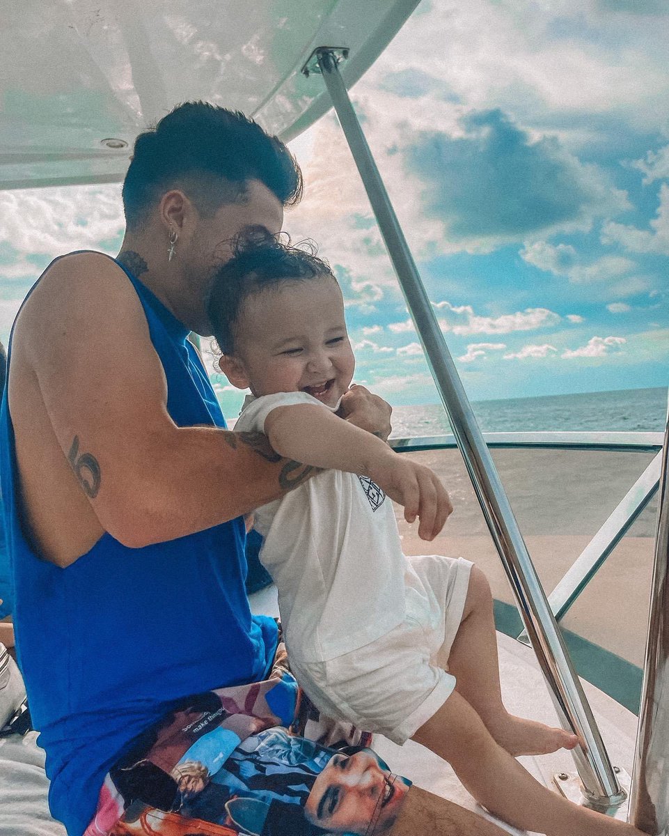 mariobautista_'s tweet photo. Toco que el sobri 👶🏻 conociera el mar y que bien la pasamos 🌊🌞 https://t.co/zjBsaL2fag