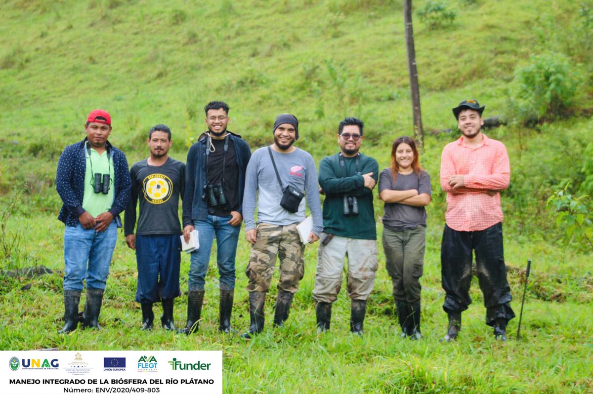 MiBiosfera's tweet photo. Durante 2021 hemos realizado dos monitoreos biológicos con Trampas Cámara, observación e identificación de aves e identificación de murciélagos. 

¡Consorcio @MiBiosfera haciendo #Ciencia y #educación para la #conservación en la #BiosferaRíoPlátano! https://t.co/eoy9MRLdRE