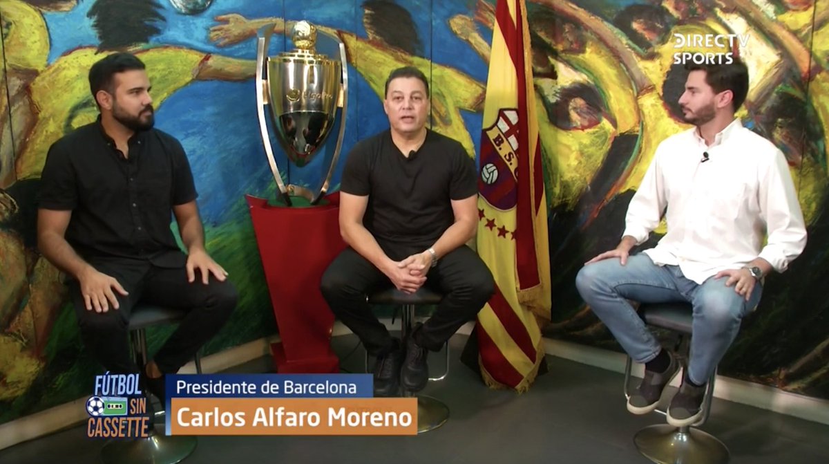 DSportsEC's tweet photo. ¡Ya arrancó @f_sin_cassette ⚽️!
La continuación de @FabianBustosDT, el presente y el futuro de @BarcelonaSC 🟡⚫️: Todo esto y más en una charla imperdible con el presidente del club ‘torero’, Carlos Alejandro @AlfaroMoreno 🔝. ¡No te la pierdas! 🔥
#FSCxDIRECTV https://t.co/f0A0Q84fvZ