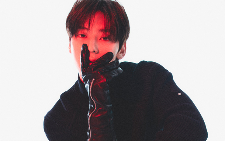 esquirekr's tweet photo. #황민현 과 #몽클레르 의 두 번째 화보를 공개합니다. 

둘 사이의 우주 같은 시너지를 지금 확인해보세요. 
Here is the photo with #HwangMinhyun
@NUESTNEWS #뉴이스트 #민현 #황민현화보 #Minhyun #Moncler
🔗https://t.co/BWh8MjmYmf https://t.co/TrgueSO0vz