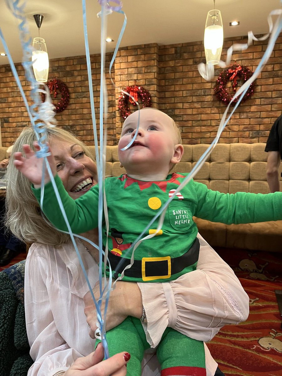 My favourite Christmas Elf ♥️♥️….. Merry Christmas everyone 🎄🎁🎅🏻