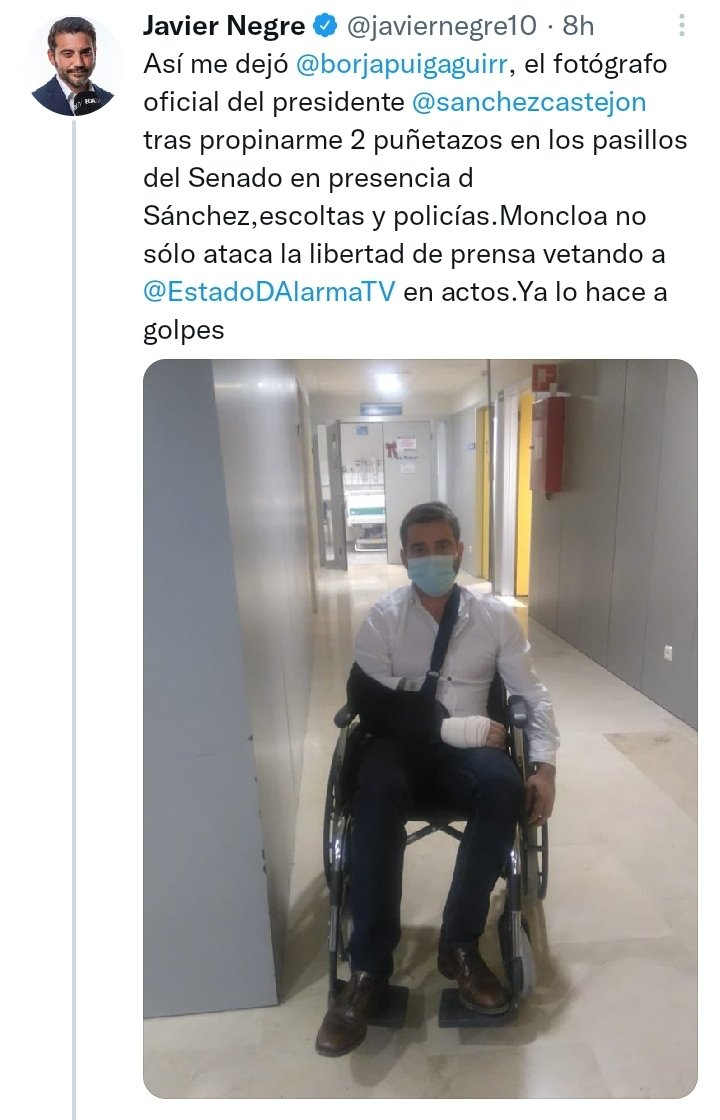 Supertramp9713's tweet photo. -Vamos a exagerar un poquito las cosas... ¿Puedes poner los ojos en blanco como hago yo?
-¿Como si estuviera muerto?
-¡Es todo un profesional! https://t.co/6QIKKzqQ8o