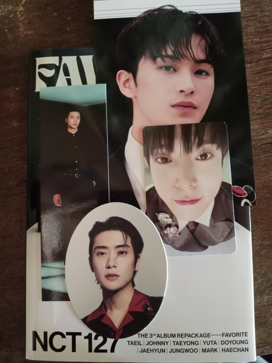 itsme_PERSY's tweet photo. Hi this is my first time nagbuy ng sealed album ang ganda sobra and ang gaganda ng mga pulls ko ang popogi😭😭😭. Aackkkk sa susunod ulit thank you ulit seller @0096cart
#KAImsamnida https://t.co/yxrMeTxF9V