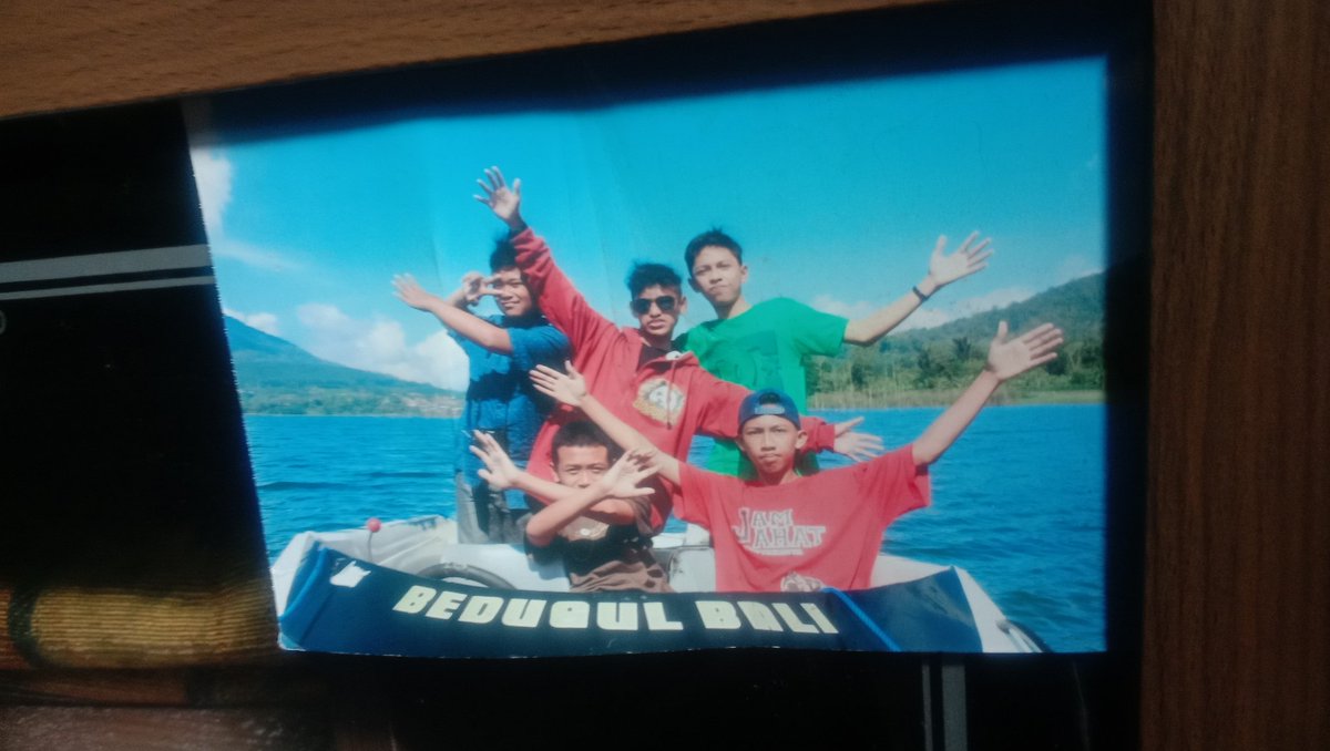 wenassurya's tweet photo. 9 tahun yg lalu https://t.co/SBHMCSPKb7