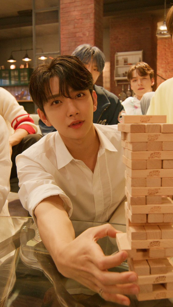 오빠한번건들면그거빼야돼요
오빠미국인이라몰랐어
젠가미국게임인데요