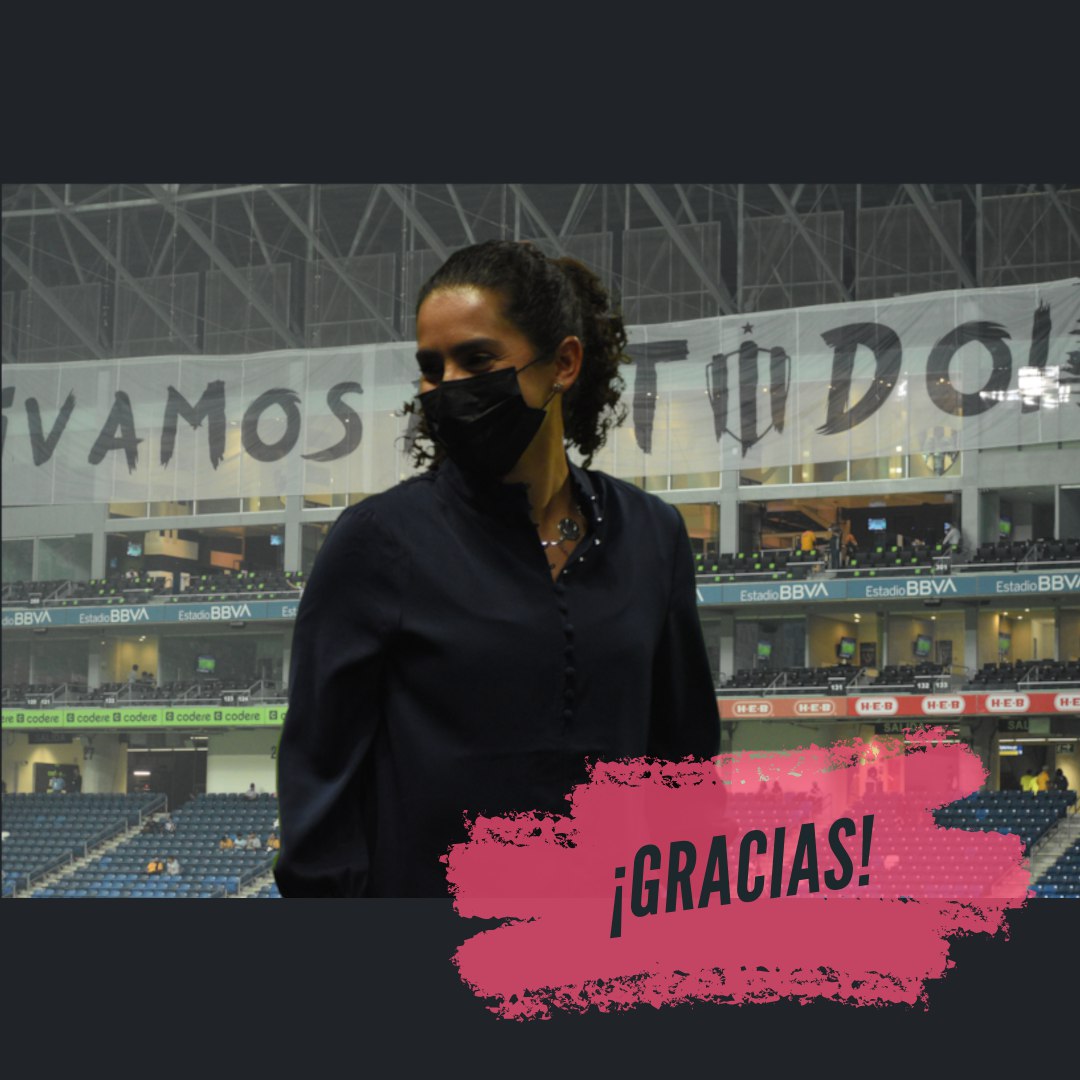 EMaEsPin6's tweet photo. He recibido cientos de mensajes de felicitaciones. Me va a ser imposible contestarlos de inmediato, pero quiero que sepan que disfrutar este momento en el que estoy viviendo mi sueño, no sería igual sin la compañía de ustedes. Gracias por estar presentes https://t.co/oNenWzO9C9