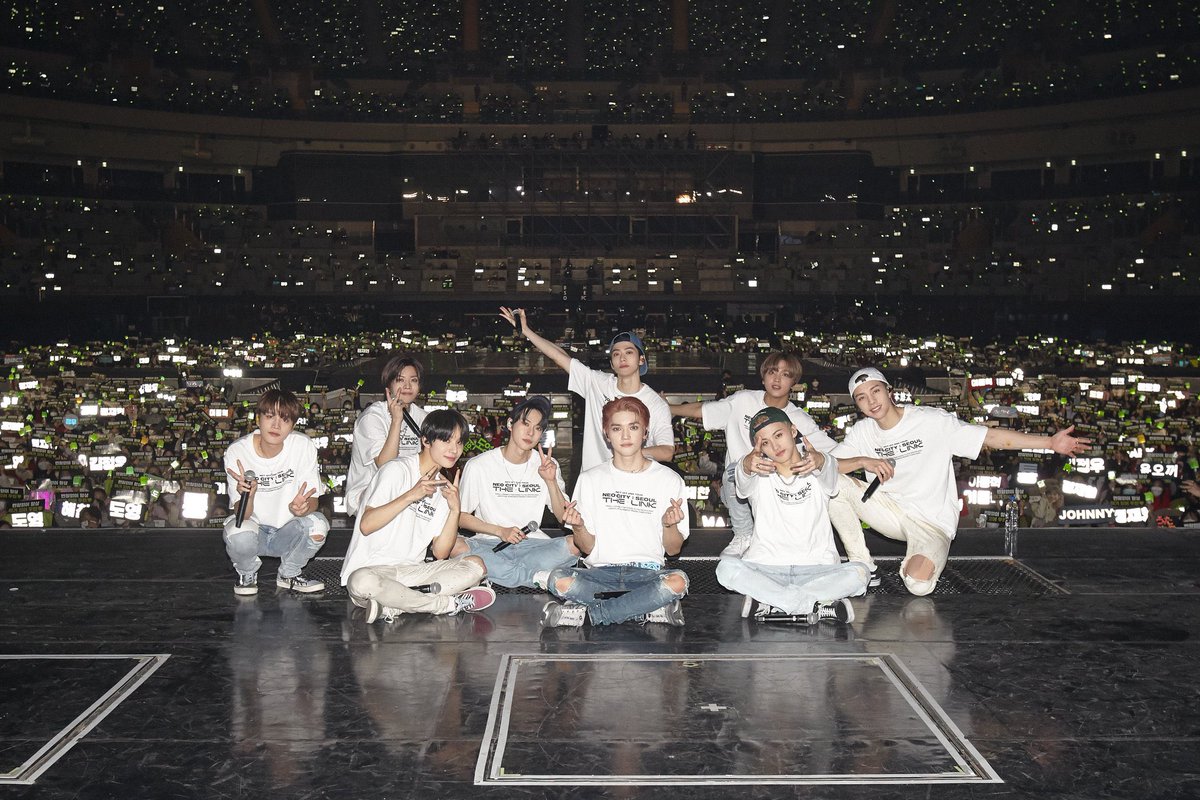 taeyongulee's tweet photo. ⠀⠀
⠀⠀
The last photos of us with Czennies this year in Seoul 💚 Thanks a lot for coming to our concert and celebrating your December together with us. See you in 2022! 
⠀⠀
⠀⠀ https://t.co/GVj6tQDbtl