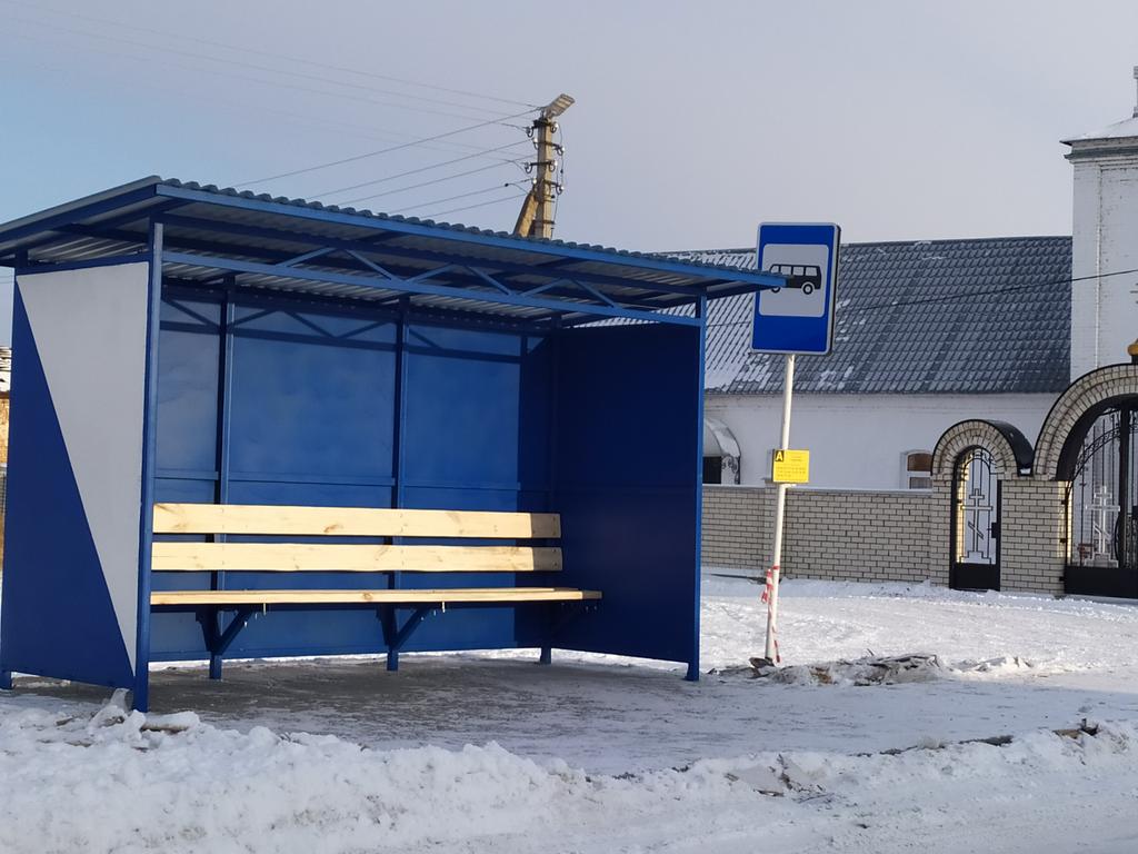 В Старой Майне установлены остановочные павильоны для кольцевого автобуса.