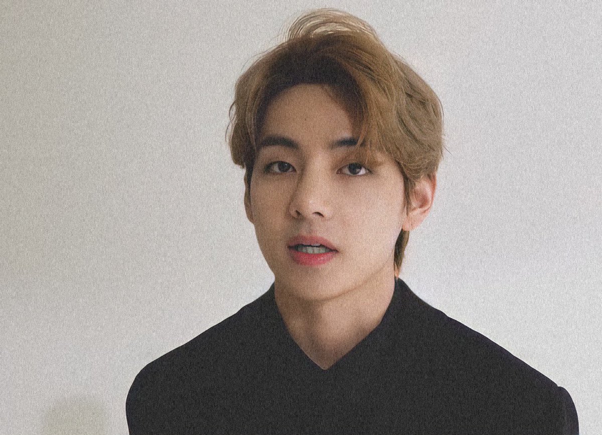 minezerry's tweet photo. [] TAEKOOK AU  • 「 husband 」

niatnya hanya untuk mengunggah foto yang sedang trend di sebuah aplikasi social media, namun terjebak dalam suatu hubungan rumah tangga bersama sang idola. https://t.co/yP8aPOIlTF