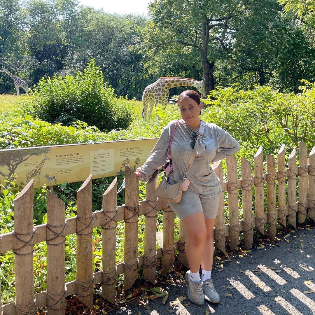 DoncobarV's tweet photo. Wild child 🦒 #Goodtimes  🤪 https://t.co/AjNVlepPLm