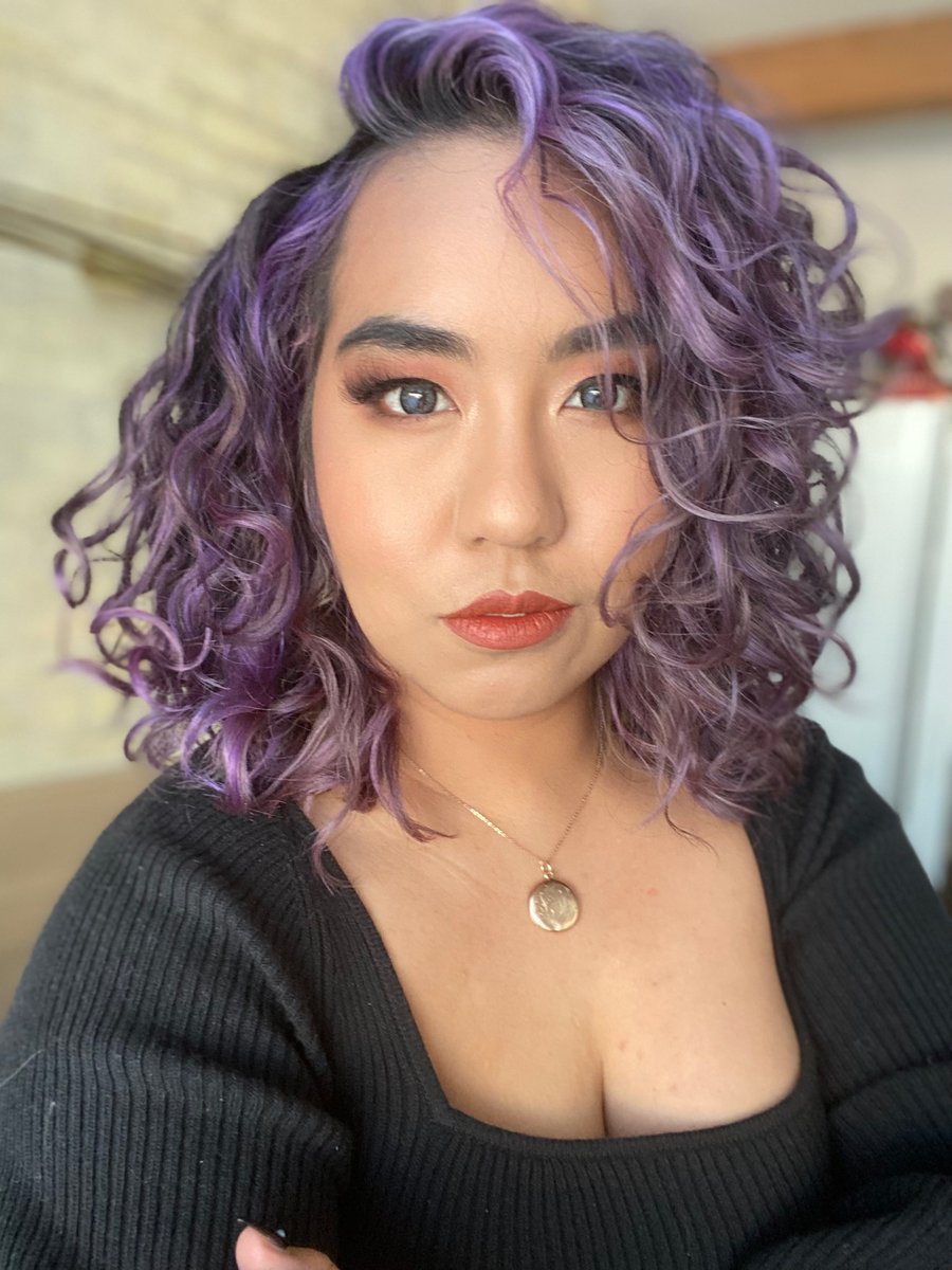 anjuhleek's tweet photo. It’s taken me over five years, but I’m happy to say my birthday doesn’t make me feel sad anymore. 

Here’s to 28 years of living~ https://t.co/8KyOFlYwHf