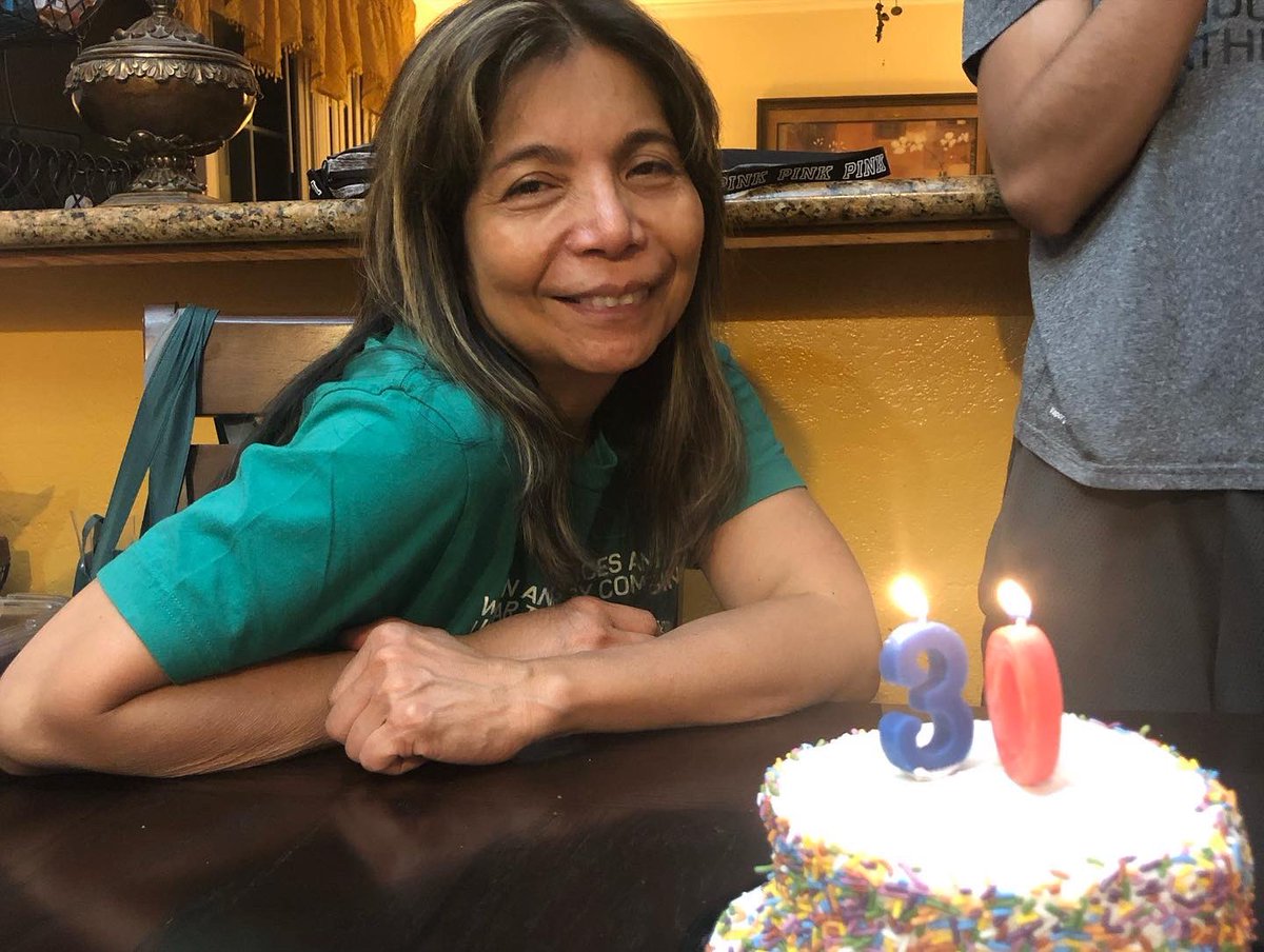 DIGITALJAMIEE's tweet photo. My beautiful mother became an angel on December 20th, 2021 @ 7:22am. Her funeral expenses are a lot more than my family can handle. If you can give please Zelle me @ JamieBDuran@gmail if you can’t give please retweet. It costs nothing to help my and my family 🤍 https://t.co/YKQlTOGGNJ
