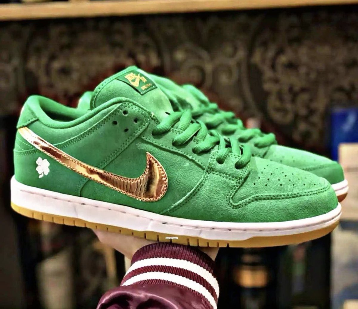 In Hand Look at the 2022 Nike SB Dunk Low 