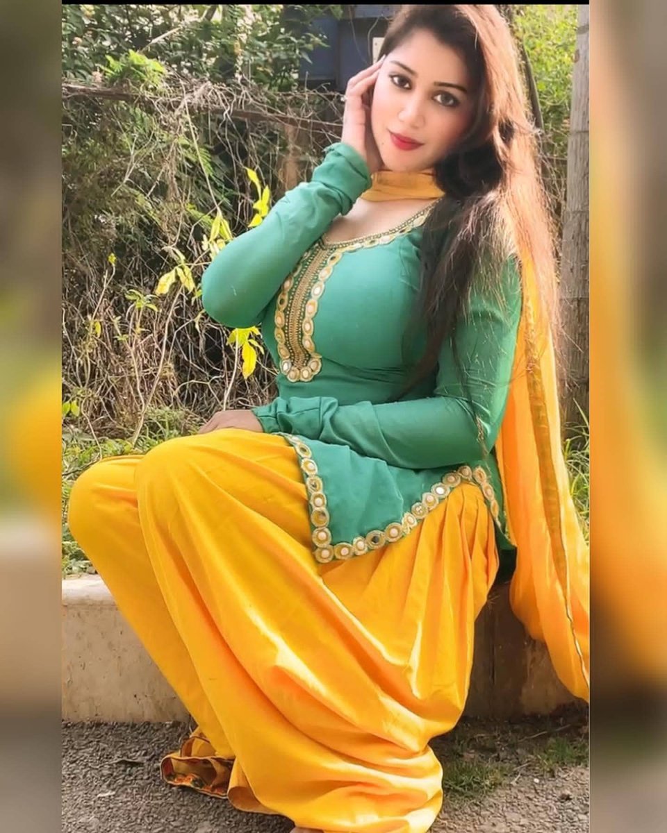 ShurbiSoni's tweet photo. बताओ में कहाँ हू ? https://t.co/14LfCK4JrU