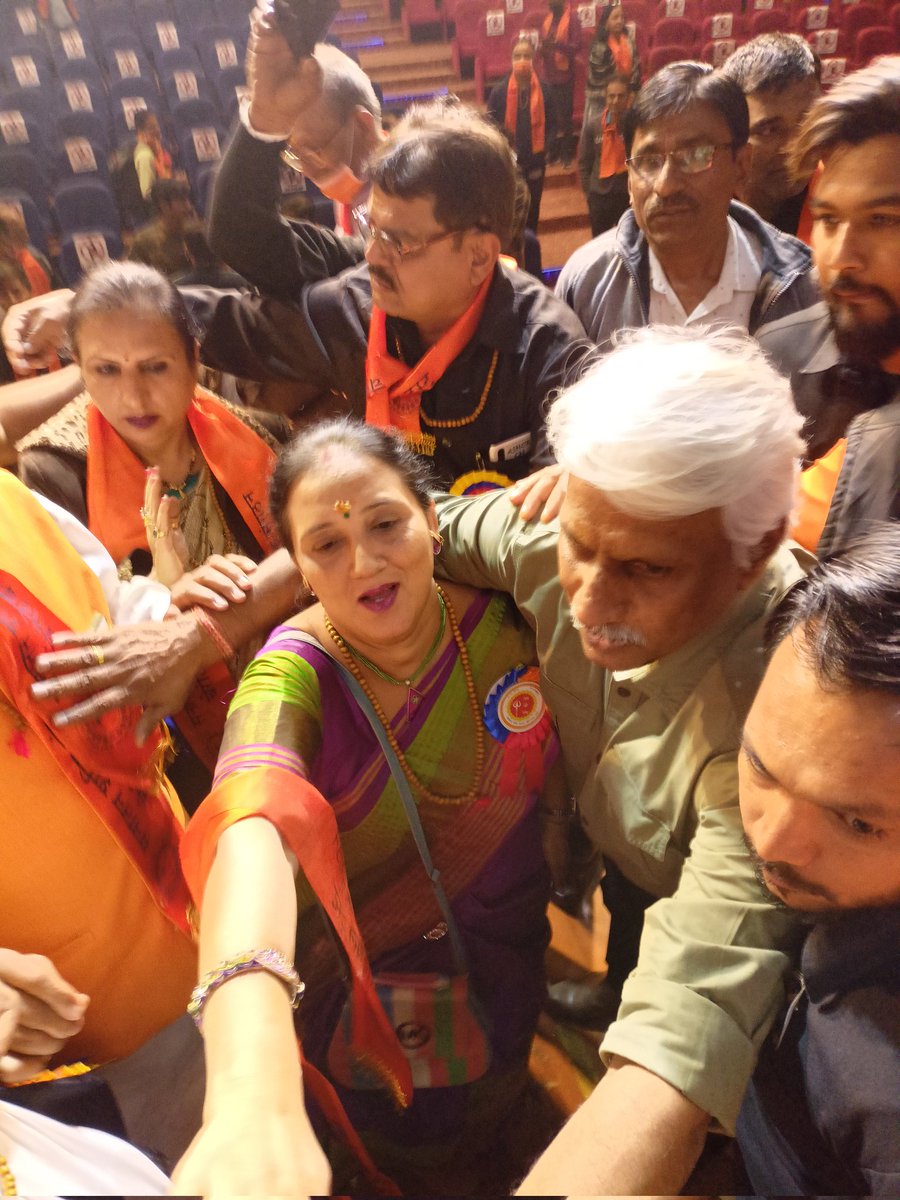 दीपा महेश्वरी tweet media