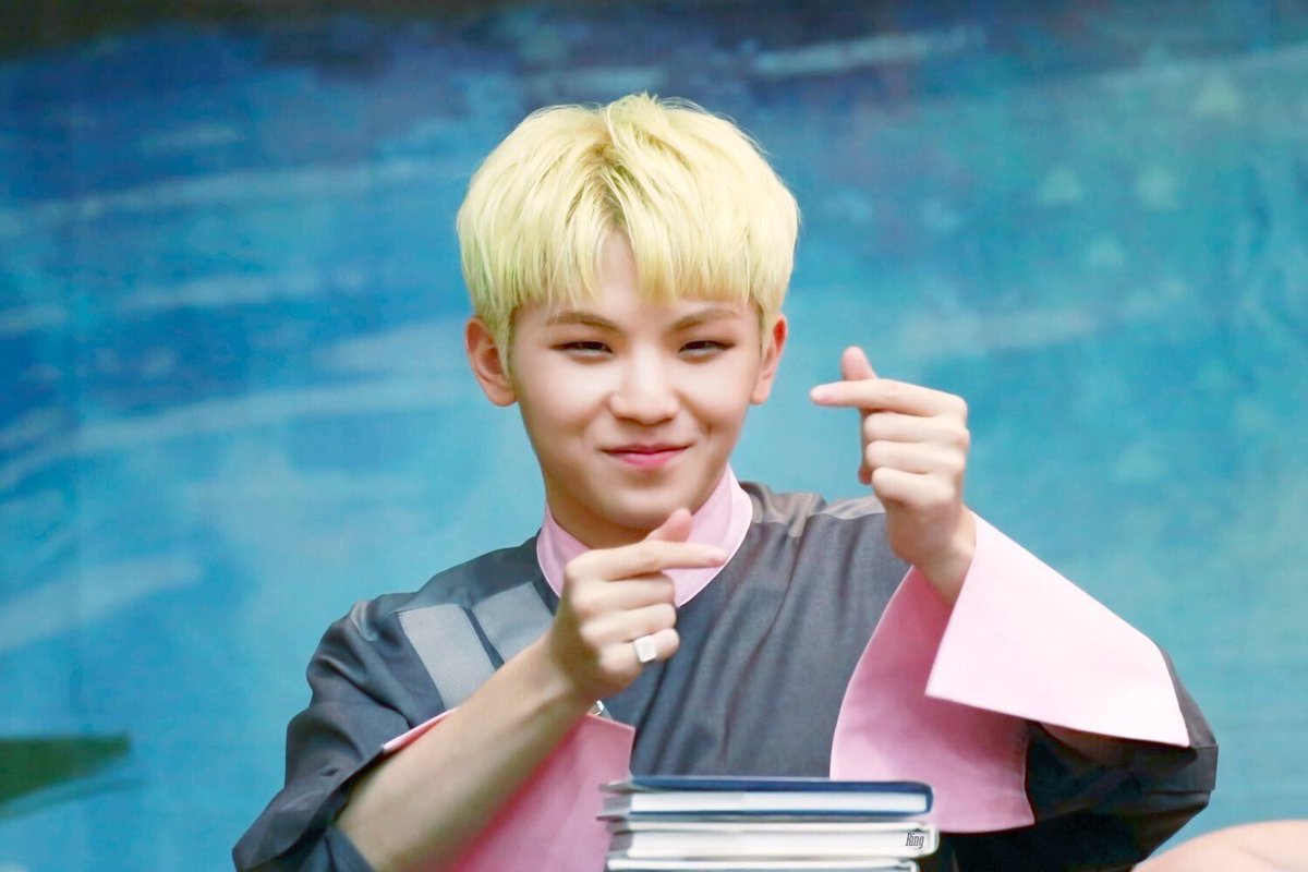 #우지 #세븐틴우지 #WOOZI #세븐틴 #SEVENTEEN <a href="/pledis_17/">세븐틴(SEVENTEEN)</a>