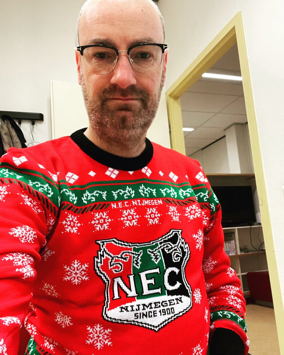Puber poli #diabetes op @KDCN024 vandaag en ik doe mee aan de foute #kersttrui challenge. Wel <a href="/necnijmegen/">N.E.C. Nijmegen</a> natuurlijk!