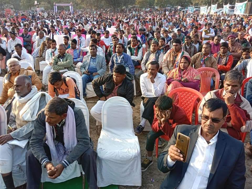 #WAMAN_MESHRAM
#RPM_राष्ट्रीय_परिवर्तन_मोर्चा के तत्वावधान में #गोण्डा_मण्डल_स्तरीय_महारैली_श्रावस्ती जिला में लाखों की संख्या में महिलाओं और पुरुषों की उपस्थिति में सम्पन्न हुई परिवर्तन के लिए उमड़ा भारी जनसैलाब।