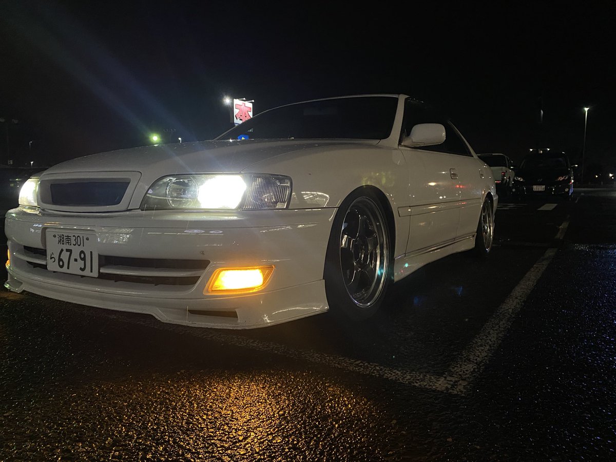 greatjourney312's tweet photo. 千葉県市原市付近で車盗まれました。

トヨタ　チェイサー

ホイールはssrのプロフェッサー18インチ
フォグは黄色

ナンバー湘南301ら6791
特徴は右クォーターに凹み　運転席側bピラーのカバーがない https://t.co/3rJfykWCJK