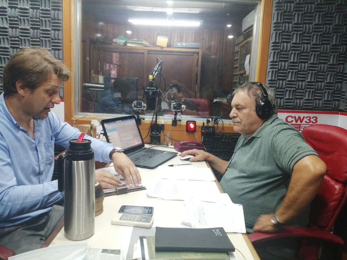 Ahora Sec Gral <a href="/FloridaIDF/">Intendencia de Florida</a> <a href="/MarcosPerez62/">Marcos Pérez 🇺🇾</a> en <a href="/exitorama/">C.W.33 RADIO FLORIDA</a> junto a <a href="/rmdelcastillo/">Ruben M del Castillo</a>