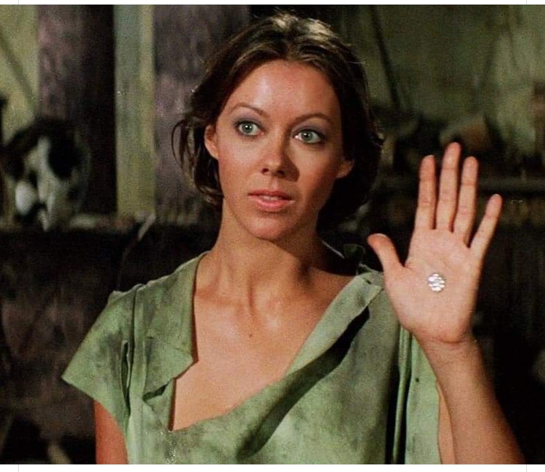 drjonesaa's tweet photo. Future?
Vax pass #
#loganrun https://t.co/as89SjlOy5
