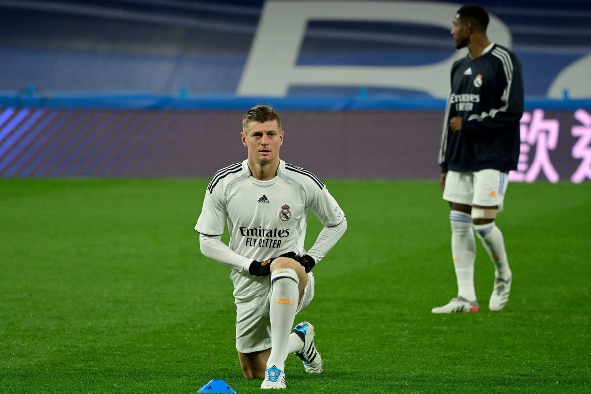 RMNagpur's tweet photo. #LaLigaSantander 2021/22 :
Match-Day 18:
Real Madrid 0-0 Cadiz
#RealMadridCadiz #HalaMadrid
#RMNagpur https://t.co/vuinG4pF4G