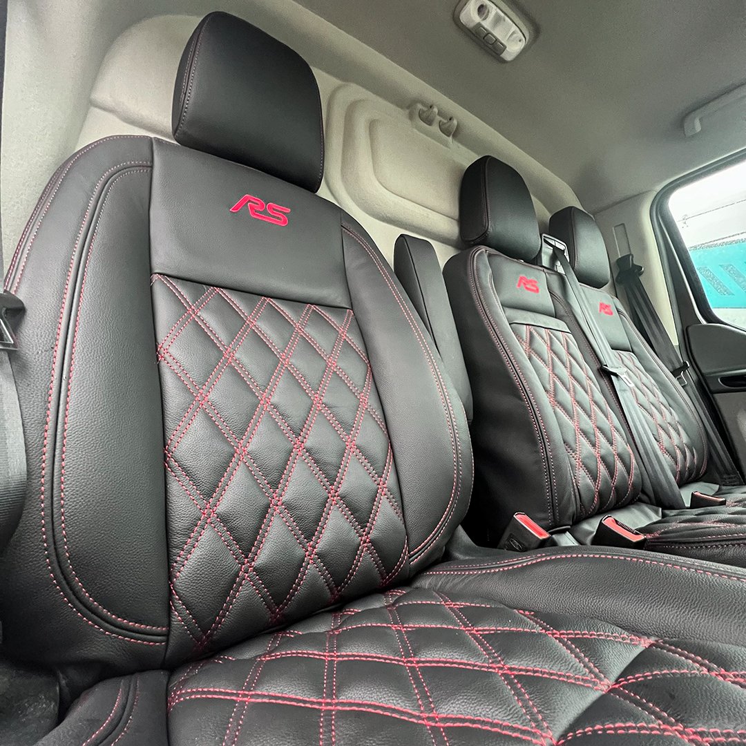 Seat_Surgeons's tweet photo. Finishing the year in style with a classy Ford Transit Custom retrim 💥

The diamond stitching has proved popular in 2021 and you can certainly see why 👀🔥

Will 2022 be the year we retrim your interior? 

#SeatSurgeons #transporter #transit #custom #leatherseats #hogring https://t.co/vCgKg2Ysvy
