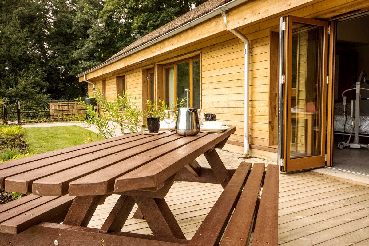 CHuC_org_uk's tweet photo. #SelfCatering places with a #ceilinghoist #ceilinglift
Woodlands - #Bakewell #Derbyshire
Accessible accommodation in the Derbyshire countryside
Sleeps 10 - #profilingbed
More info on CHuC website: https://t.co/CuLrbYjZ2M
@thornbridgeout https://t.co/Zhy72aahvm