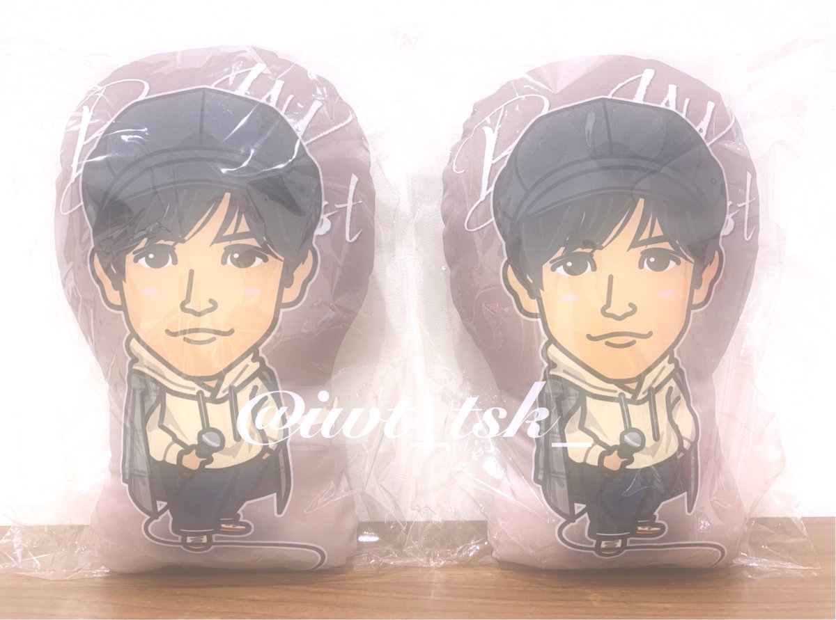 iwt_tsk_'s tweet photo. やっと受け取れた❤︎
久しぶりに自引きしたクッションやったから届くの楽しみにしてた☺️
実物めっちゃかわいい🥺 https://t.co/F5o4manslJ