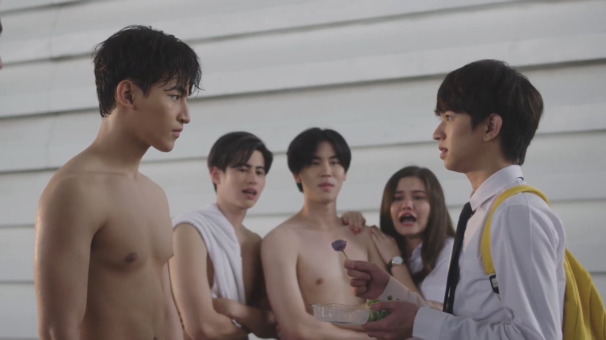 TELASA_thai's tweet photo. ＼年末年始は #テラサでイッキ見／
「#UntilWeMeetAgain 〜運命の赤い糸〜」(全17話)

https://t.co/TAXdOT9hLy

前世の記憶を持つ青年たちの物語。
夢の中の”誰か”を探し続けてきた2人が出会い前世の記憶や家族と向き合う感動作✨

クリスマスにぴったりなイルミネーションシーンも🎄
#UWMA
@UWMAJP https://t.co/lU0u0XSC87