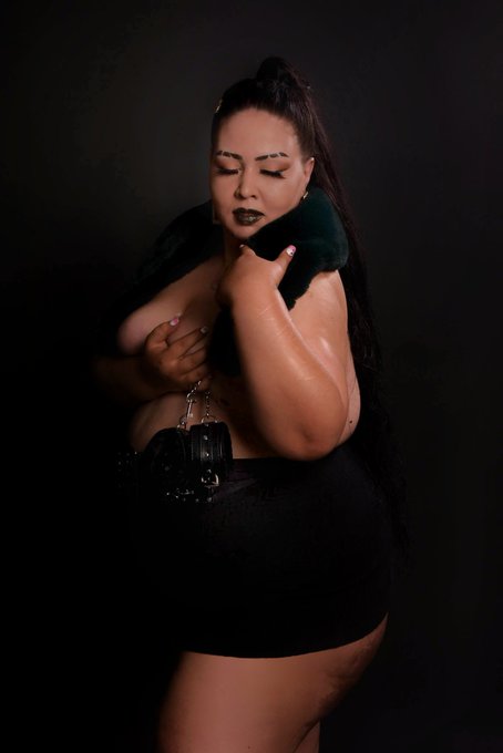 #bestdominatrix #supremegoddess #ladydomina #mistress #NastyVonNette https://t.co/YezrdKo23r<a href="/tag/bestdominatrix"class="tags">#bestdominatrix</a><a href="/tag/supremegoddess"class="tags">#supremegoddess</a><a href="/tag/ladydomina"class="tags">#ladydomina</a><a href="/tag/mistress"class="tags">#mistress</a><a href="/tag/nastyvonnette"class="tags"><span>#nastyvonnette</span></a>