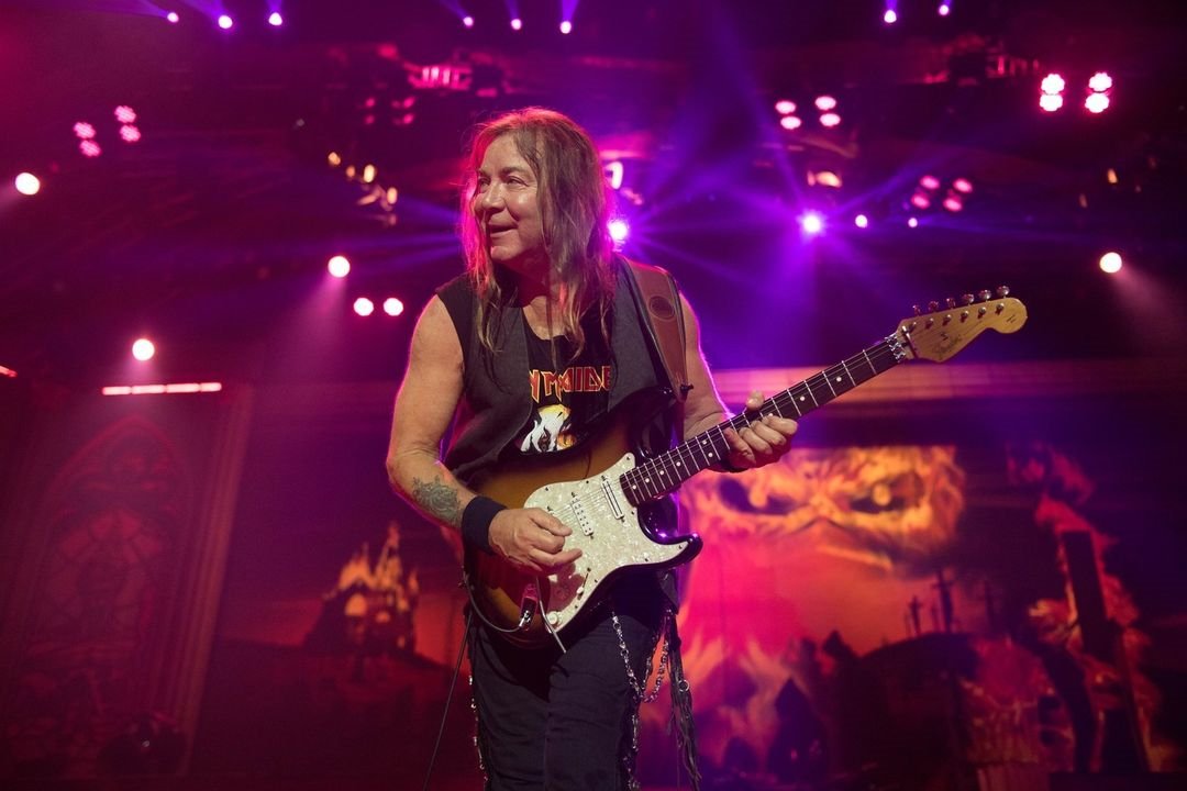 Happy Birthday para uno de los mejores guitarristas de metal en el mundo, Dave Murray de Iron Maiden 