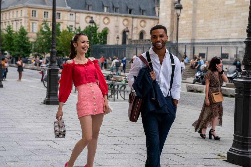 theauntyeve's tweet photo. If you're done watching Emily in Paris Season Two, tell us which team do you support -
♥️ for Team Alfie
🔁 for Team Gabriel
#EmilyInParis2 #EmilyInParis https://t.co/6Nx23OxXXG