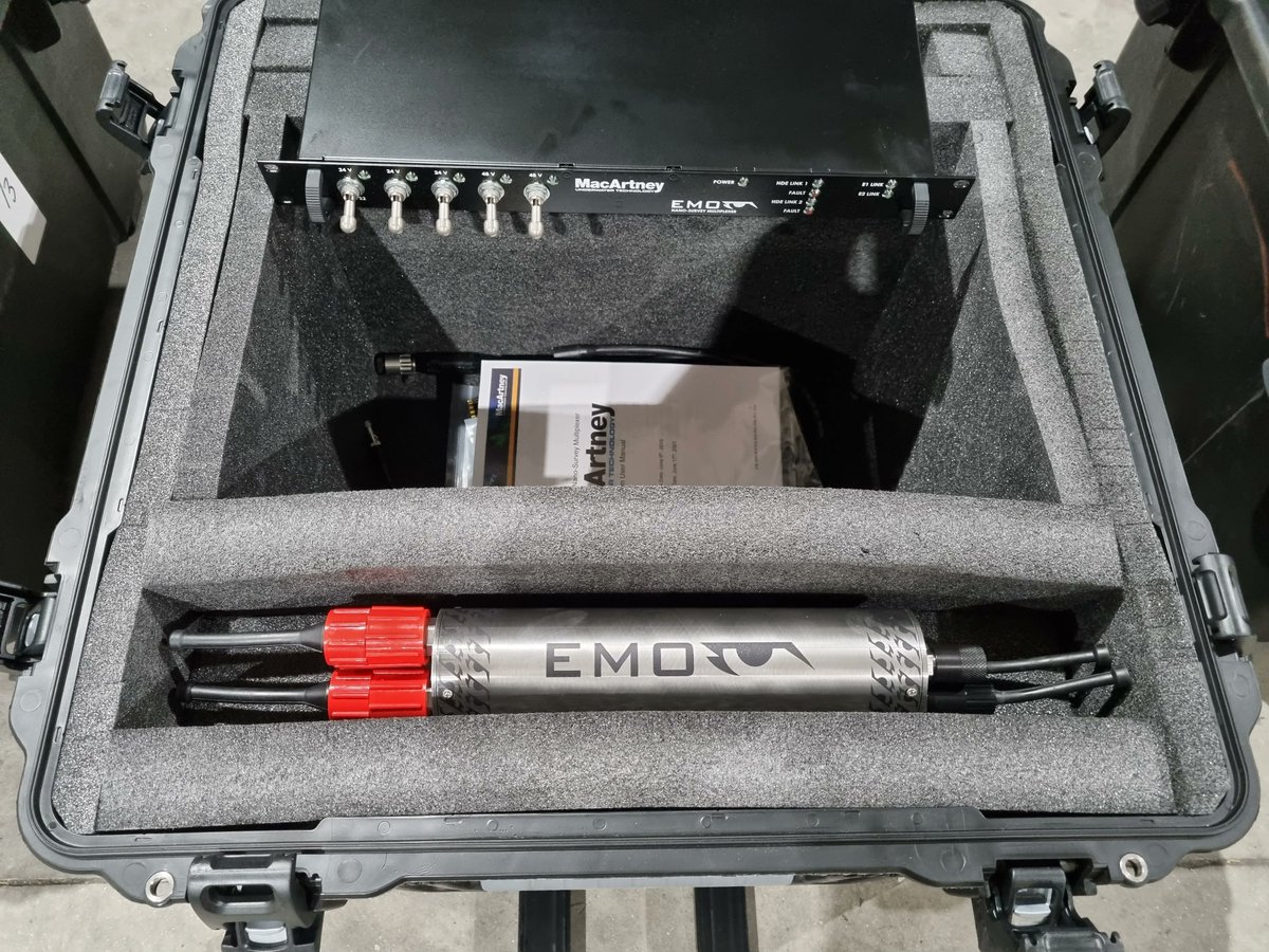 KevinMurray184's tweet photo. Best Small Subsea Multiplexer- MacArtney Emo Nano 

Tiny, flexible and even capable of using for multibeam ops. 

Use on small ROVs, AUVs, survey operations &amp; even tidal energy installations.

#multiplexer #oilandgasindustry #offshorewind #energy #subsea #multibeam #survey https://t.co/8i4Txyk1KT