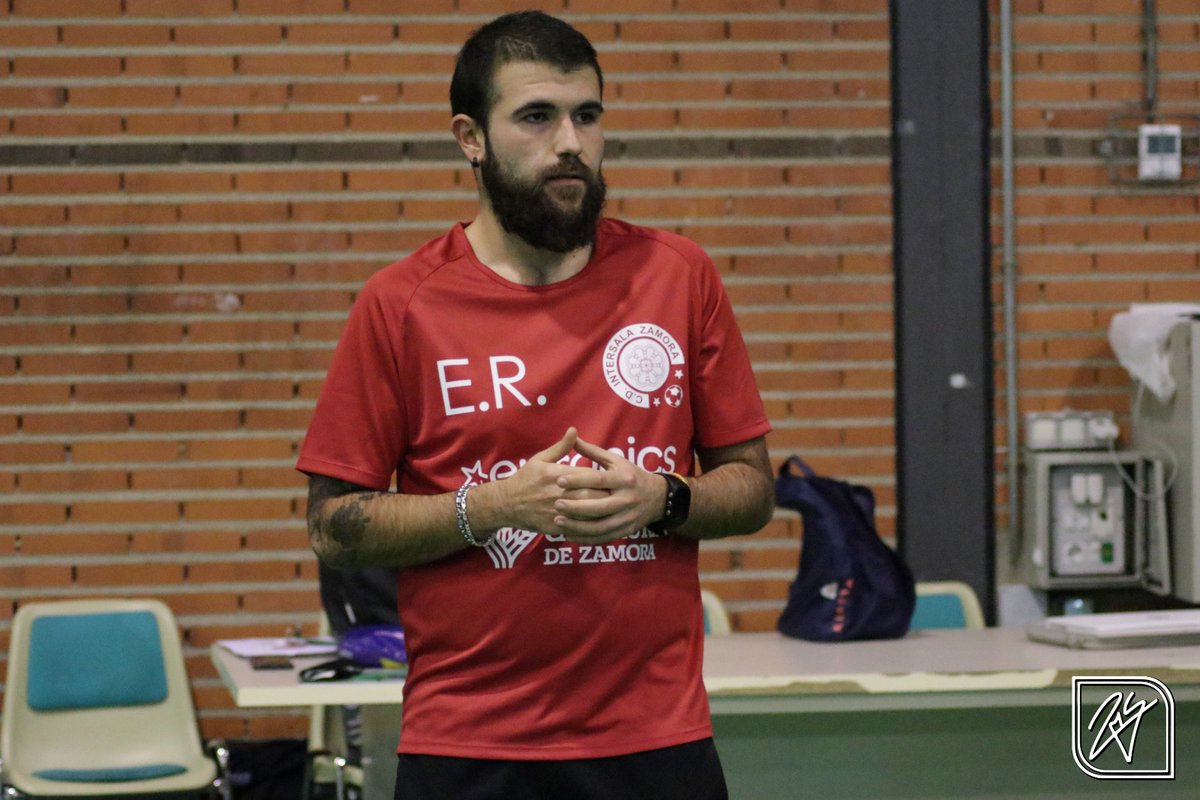 SalaZamora's tweet photo. 🎙️ ENTREVISTA

Primera toma de contacto con la plantilla de @edugordoncillo

🗣️ Échale un vistazo a sus declaraciones

🔗 https://t.co/WstixrQPjt https://t.co/LaLLdk85TS
