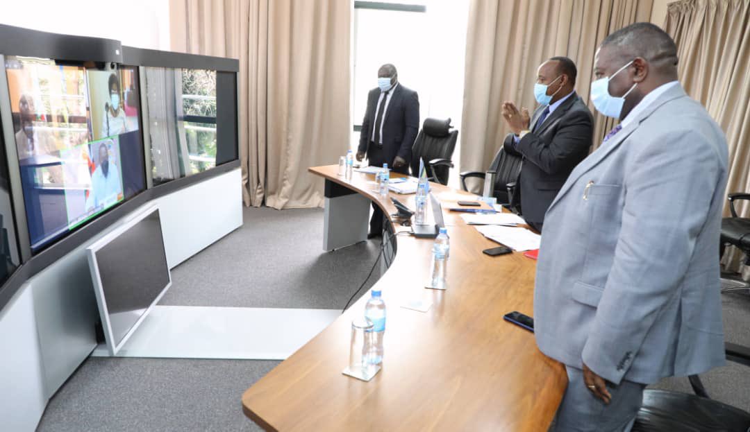 .<a href="/jumuiya/">East African Community</a> Many thanks, Excellencies EAC Heads of State and Summit members #Uhurukenyatta <a href="/KagutaMuseveni/">Yoweri K Museveni</a> <a href="/PaulKagame/">Paul Kagame</a> <a href="/SuluhuSamia/">Samia Suluhu</a> <a href="/GeneralNeva/">SE Evariste Ndayishimiye</a> <a href="/StateHouse_J1/">The Office of President Salva Kiir Mayardit</a> for approving admission process of #DRCongo into #EAC. Our Unity is our strength. Thanks to H.E <a href="/FelixUdps/">Felix Tshisekedi - UDPS</a> for readiness