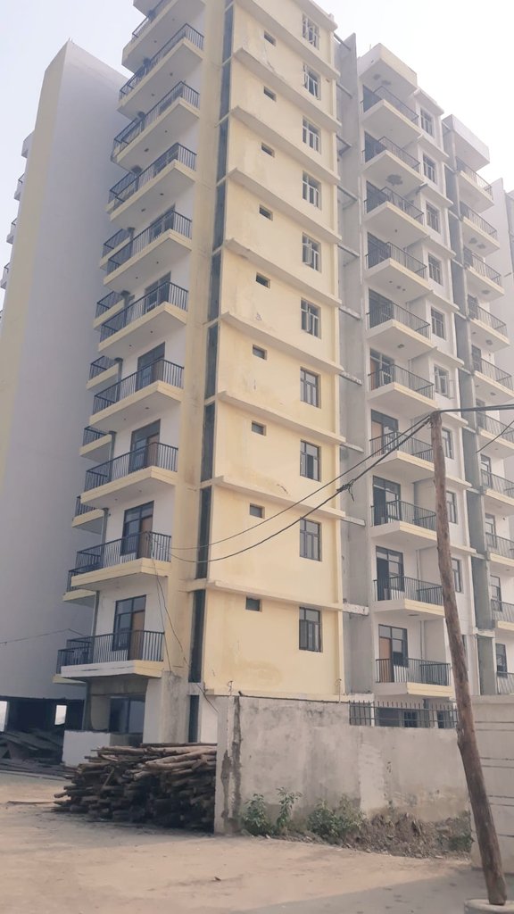 ProfMom16's tweet photo. Potential owner of an apartment building which we aren't given possession to since 10+years.
Rama Heights, NH58 Noor Nagar, Raj nagar extension, ghaziabad
@gdagzb @Mayor_Ghaziabad @dm_ghaziabad @PMOIndia @myogiadityanath please help us get our homes🙏 #YogiAdityanath #ghaziabad https://t.co/8qB5uUIwXP