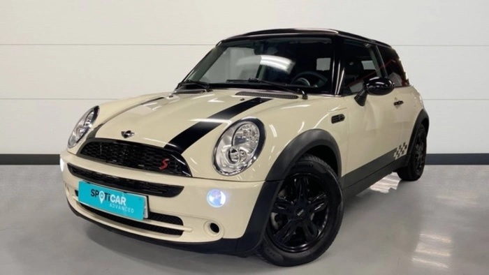 AutoPlanetVO's tweet photo. MINI 3 PUERTAS ONE 66 KW (90 CV) por solo 8.490€

✔️ KILÓMETROS: 73002
✔️ COMBUSTIBLE: Gasolina
✔️ MOTOR (CV): 90
✔️ AÑO: 12/2006
✔️ TRANSMISIÓN: Manual
✔️ ETIQUETA: C

#motor #ocasión #VO 

ℹ️ 📸  https://t.co/naGnyxGAMk https://t.co/MlwqoPPg9J