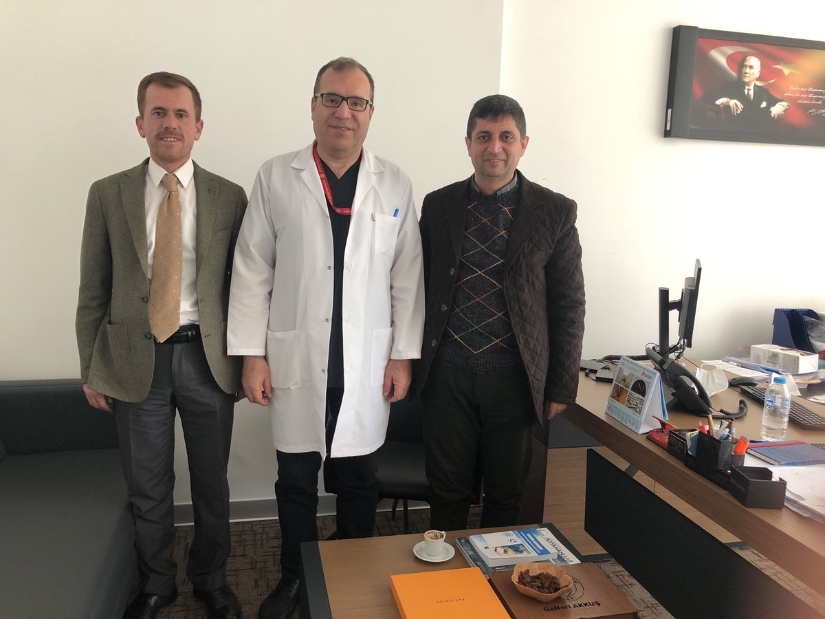ibrhm_aslan02's tweet photo. Ankara Şehir Hastanesi Başhekim Yardımcısı uzman Dr.Mehmet İnan hocamızı Kivrem Mustafa Aloğlu ile beraber ziyaret edip, eski günleri yad ettik.Misafir Perverliğinden dolayı Memet İnana Teşekkür ederiz. https://t.co/0KYlTtG57A