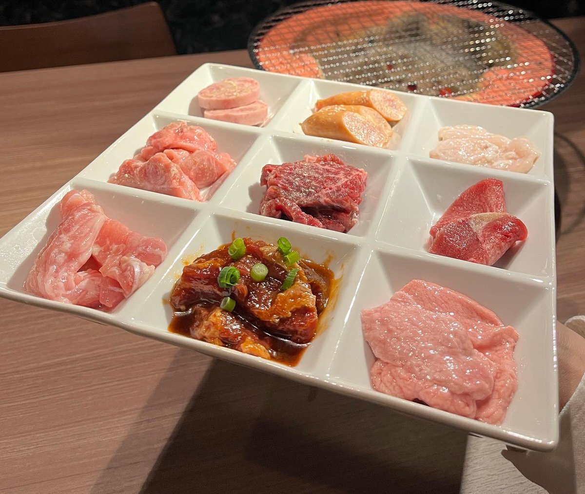 xhallje's tweet photo. 大村の大好きな塩ホルモン屋さんが、長崎市内にもオープン♪3日連続で行っても平気なくらい美味しい(°▽°)
もともとホルモンは得意じゃなかったんだけど、ここの食べたら変わると思うよ☆
夜は大黒町へGO!!!

#塩ホルモンろくめい大黒町店 #塩ホルモンろくめい #長崎グルメ #長崎ディナー #長崎ご飯 https://t.co/8EhpyTWbkJ