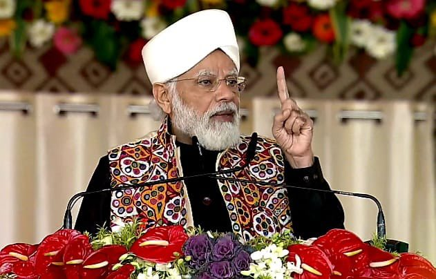 Milk production in the country has increased by 45% now. Today, India produces about 22% of the world's milk. #UttarPradesh is India's largest milk-producing state and also ahead in the dairy sector:
PM <a href="/narendramodi/">Narendra Modi</a> #यूपी_में_श्वेत_क्रांति