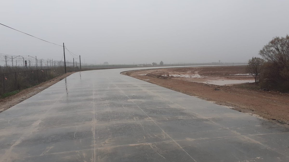 Martin_JuanCar's tweet photo. #Optipave #VRS viales en factoría de Sevilla-España.
Reducimos impacto ambiental ✅
Optimizamos espesores 👌
Altas producciones 👊
@Rinol_Esp en colaboración con @Monofloor_RCR https://t.co/2JHGIgnU2S