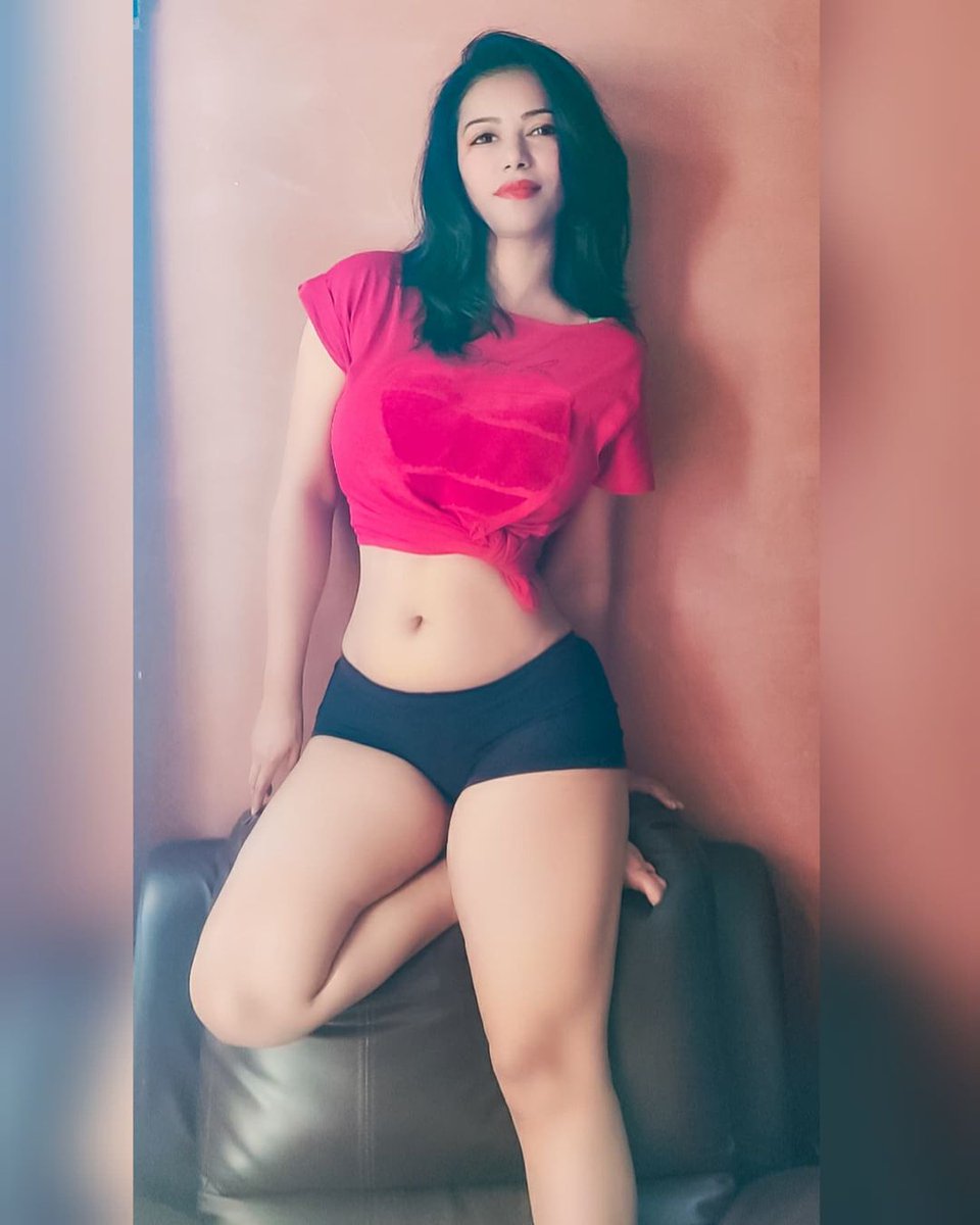 RiyeahFn's tweet photo. 👙😍😍 https://t.co/X4KuF8LIhL