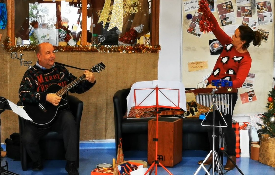 DCS_HQ's tweet photo. 🎅Episkopi Early Years have been getting into the Christmas spirit with lots of exciting activities. Padre John read ‘The First Christmas’ and the MOD Schools Music Service hosted a Christmas concert. Children also had a visit from Santa who presented everyone with gifts! https://t.co/Q448sxUvgc