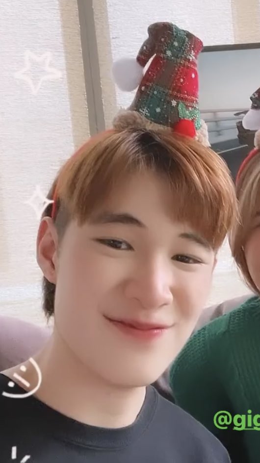 HappiiMeine's tweet photo. เด็กเล็กซานต้าครอสของหม่ามี๊ 🥺🎄

#natasitt #ขวดนมของเบบี้ณฐ https://t.co/omattschee