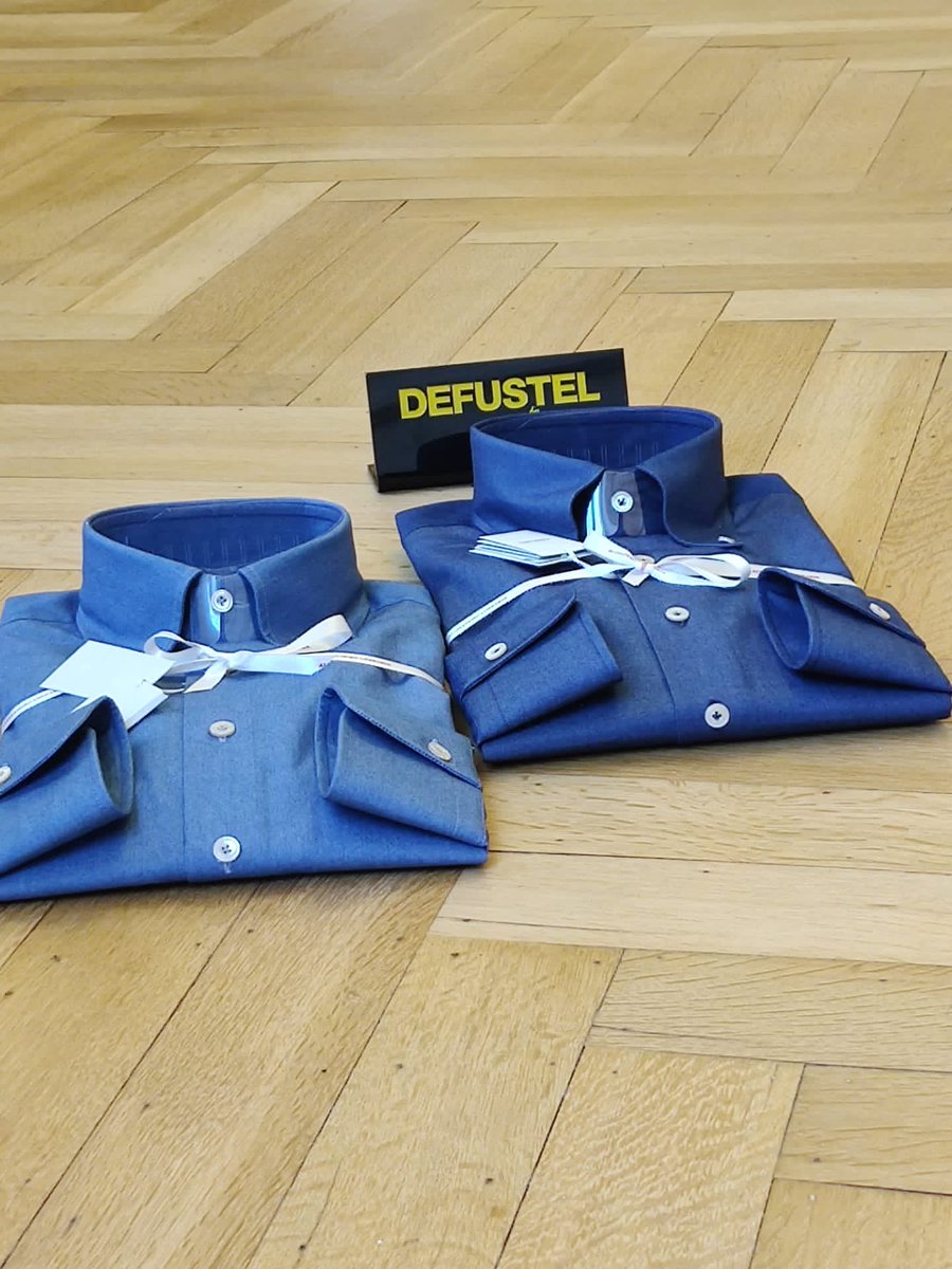 defustel's tweet photo. Qu’est ce qui fait la différence entre une chemise et…..la CHEMISE ?
#defustel1974
#defustel
#shirtmaker
#madetomesure
#madeinitaly
#luxuryshirt https://t.co/QedT4giEdG